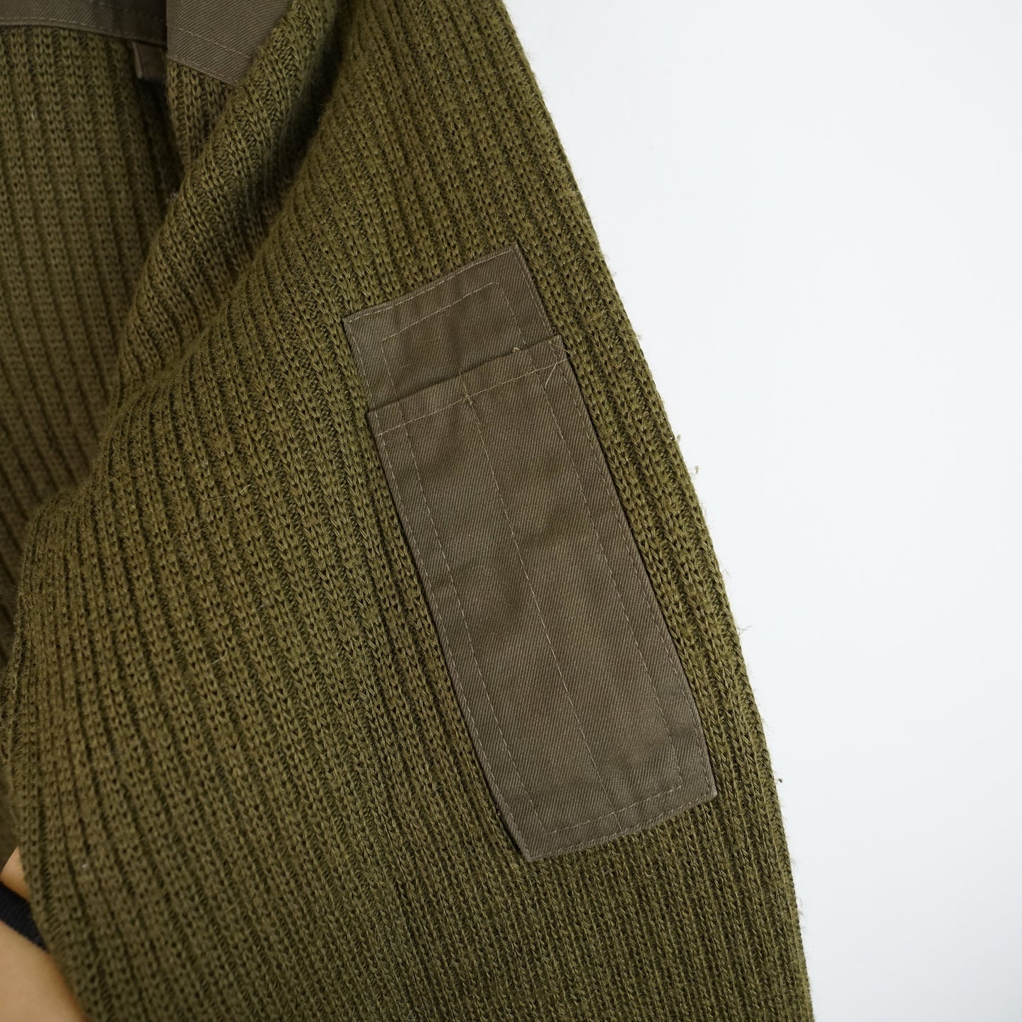 Vintage olive green Pullover men Size L