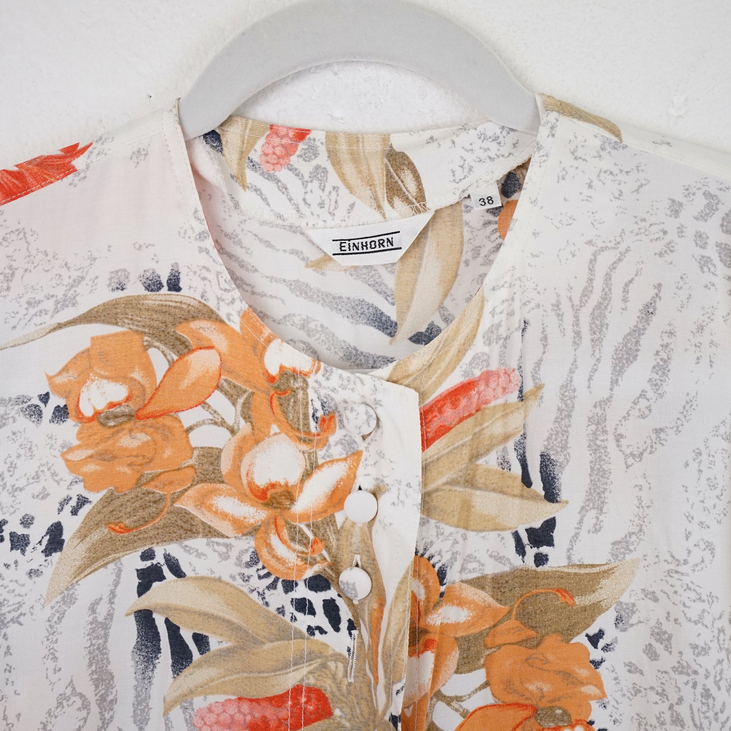 Vintage white floral Blouse size S