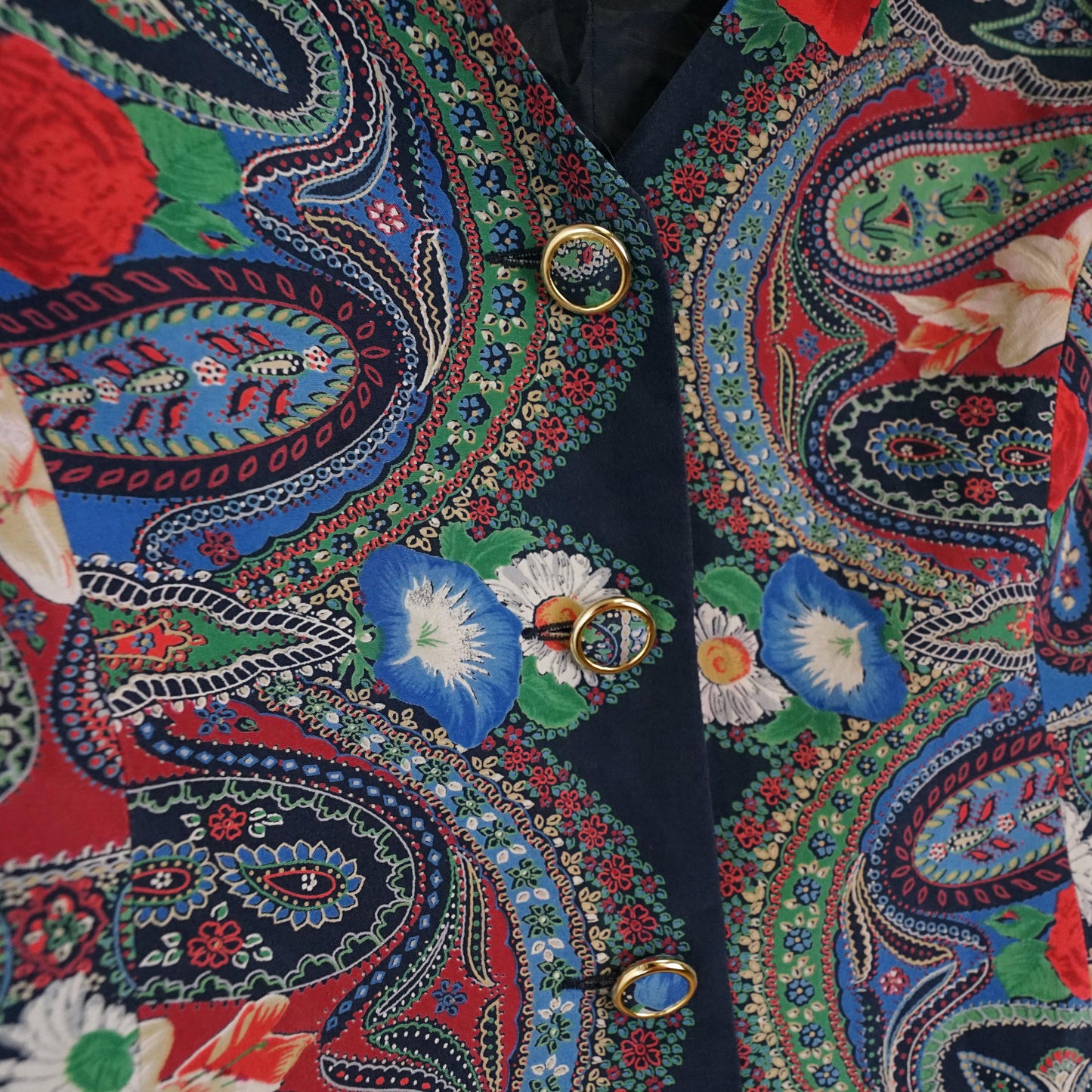 Vintage silk Vest Size M floral paisley