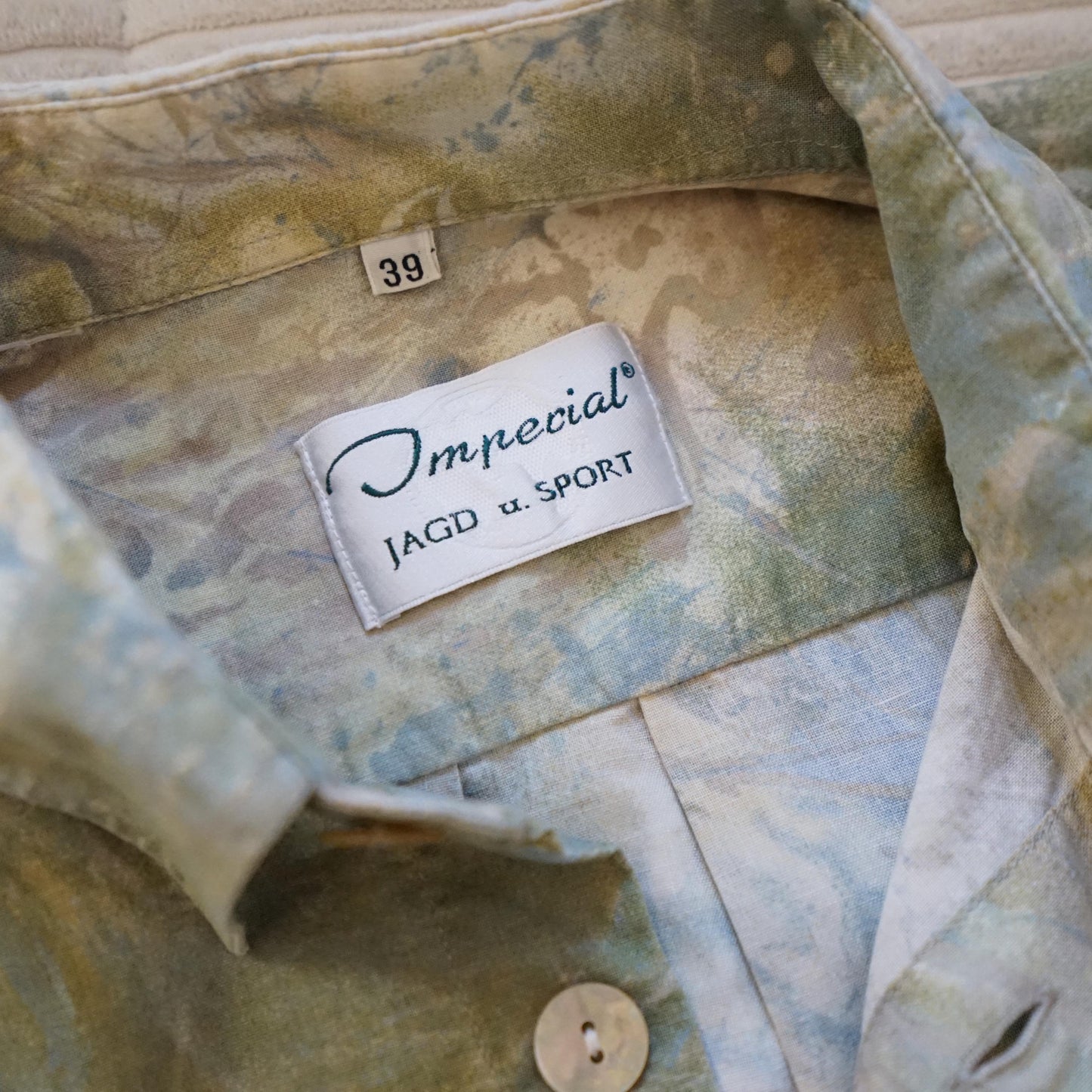Vintage short sleeve shirt