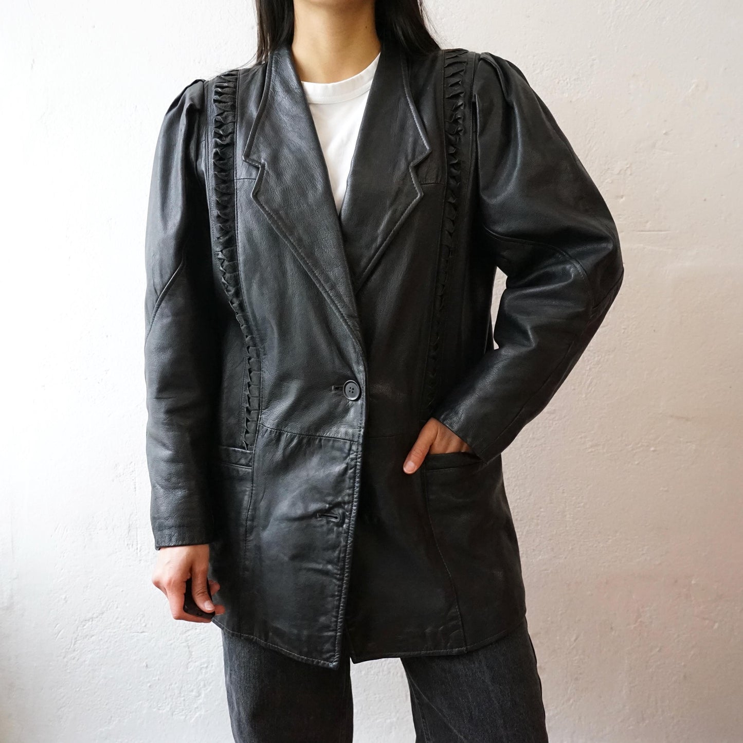Vintage black leather jacket size S