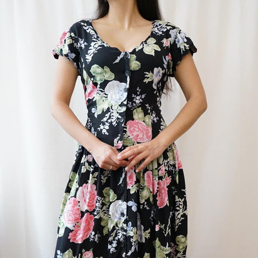 Vintage 90s floral dress Size M