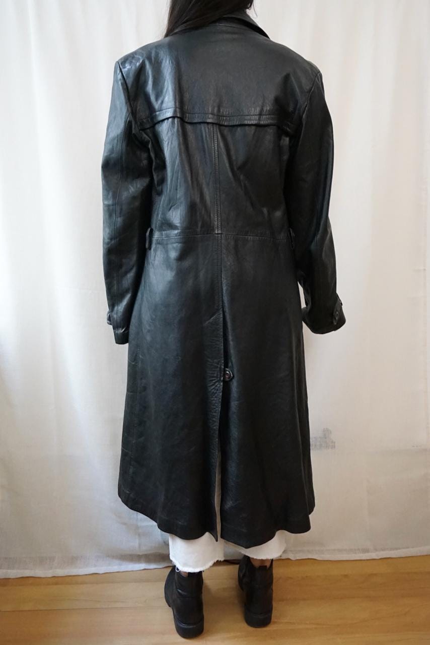 Vintage 90s leather coat Size M-L