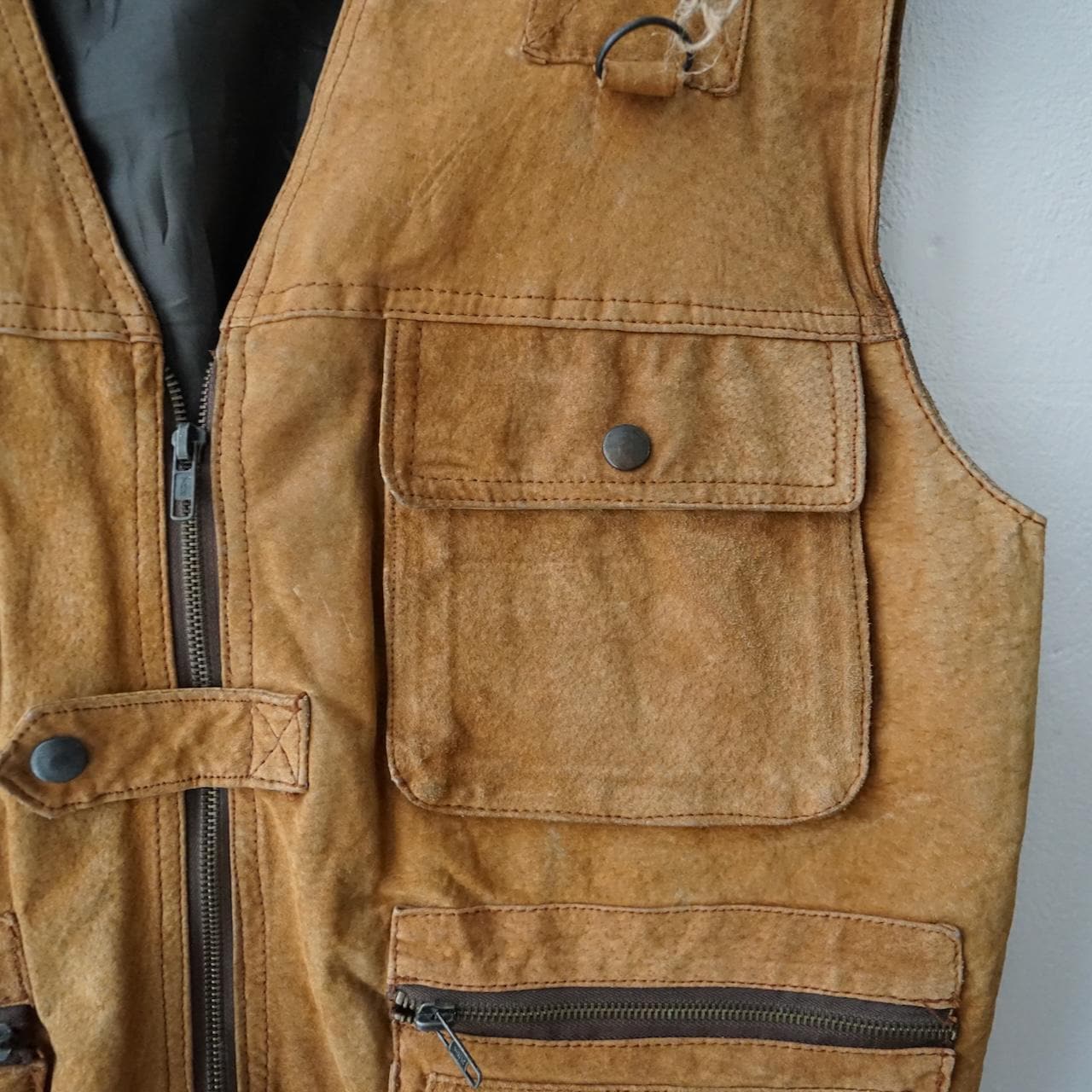 Vintage Cargo Leather Vest Size L-XL