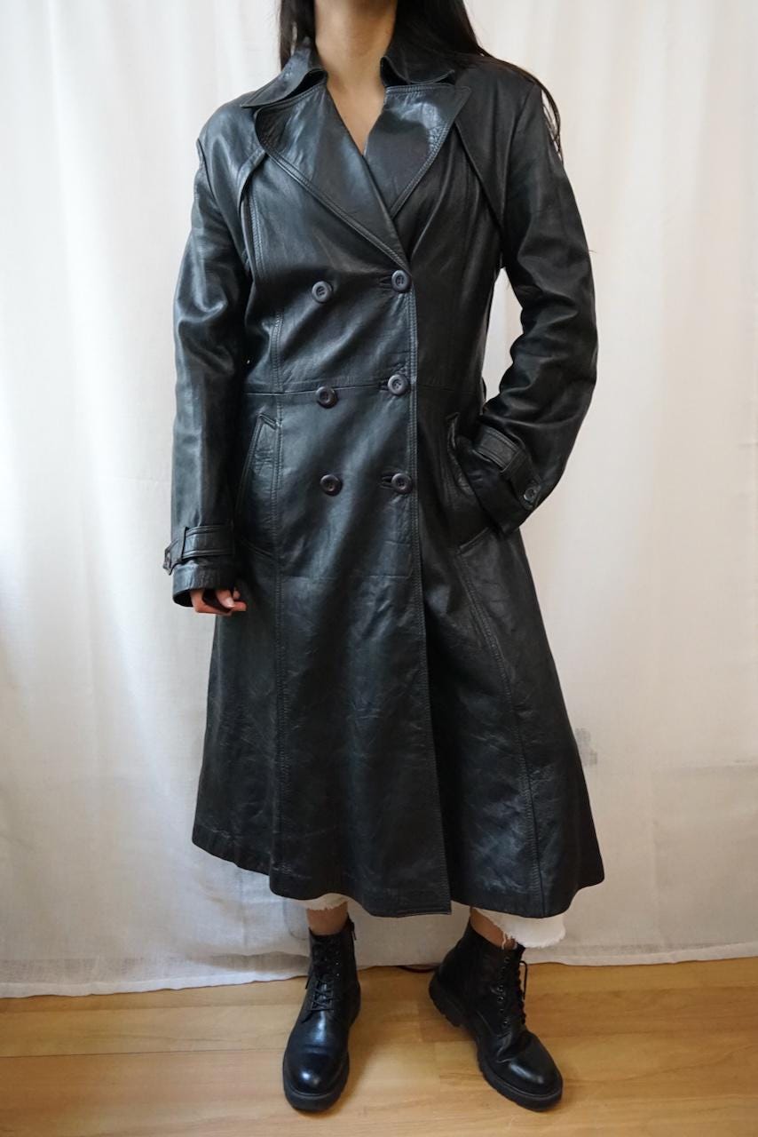 Vintage 90s leather coat Size M-L