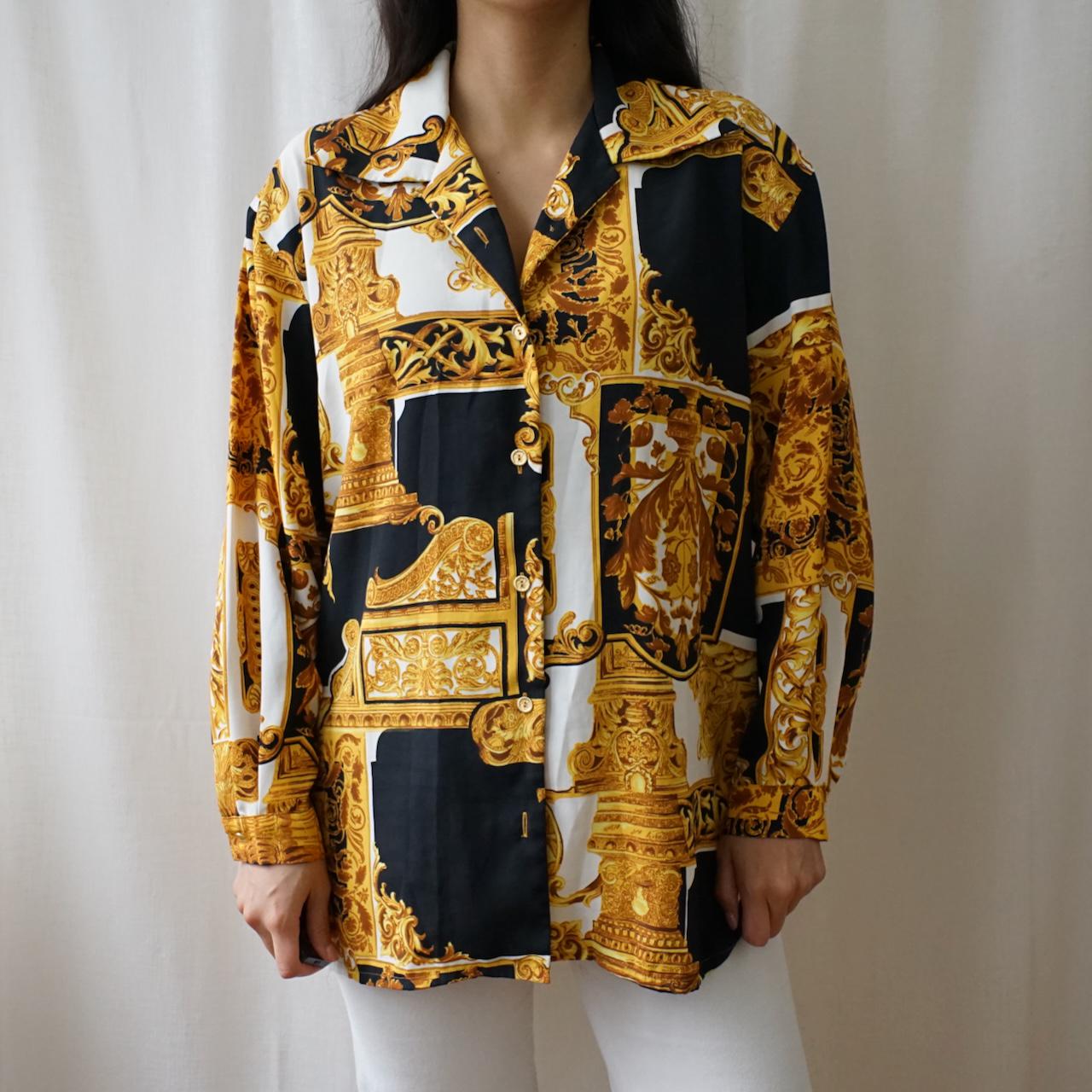 Vintage 80s baroque Shirt size S-M