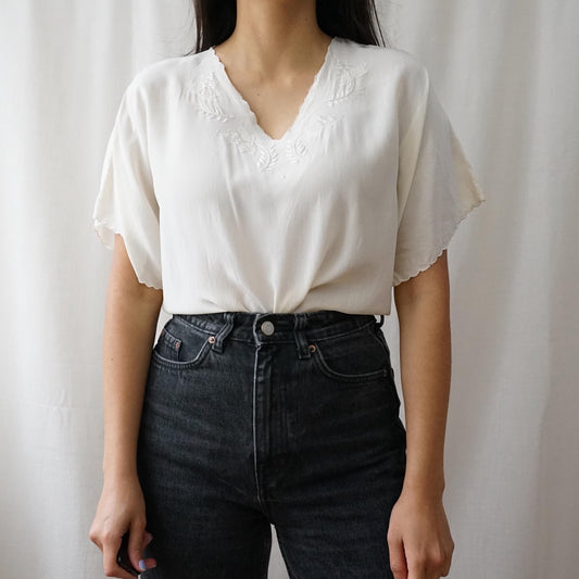 Vintage silk hand embroidered Blouse size L
