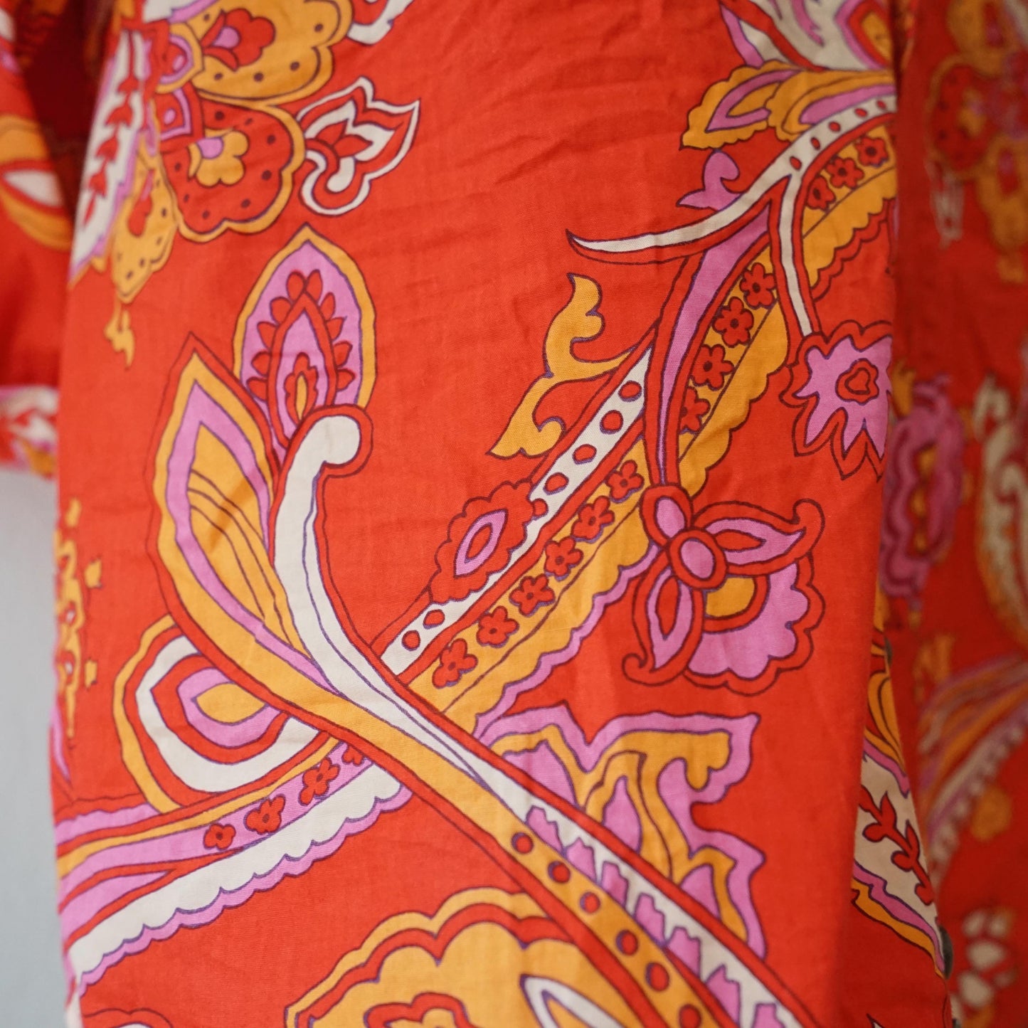 Vintage 70s Shirt size L paisley pattern