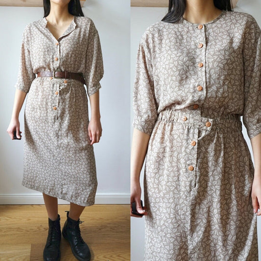 Vintage white beige Dress size M