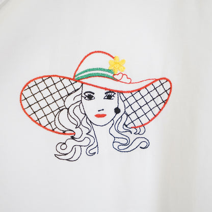 Vintage white Shirt size M embroidery