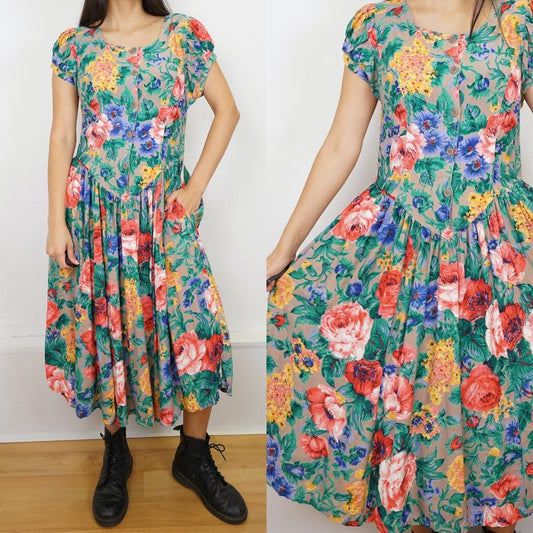 Vintage floral Dress size M