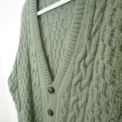 Vintage Cardigan size L sage green