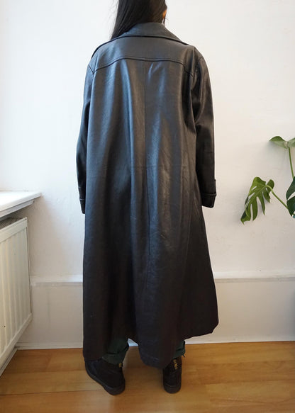 Vintage long leather coat Size M-L