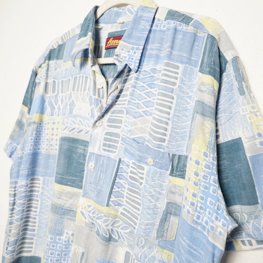 Vintage 90s shirt size L