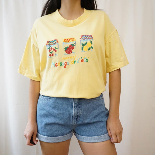Vintage 90s T-Shirt Size L yellow