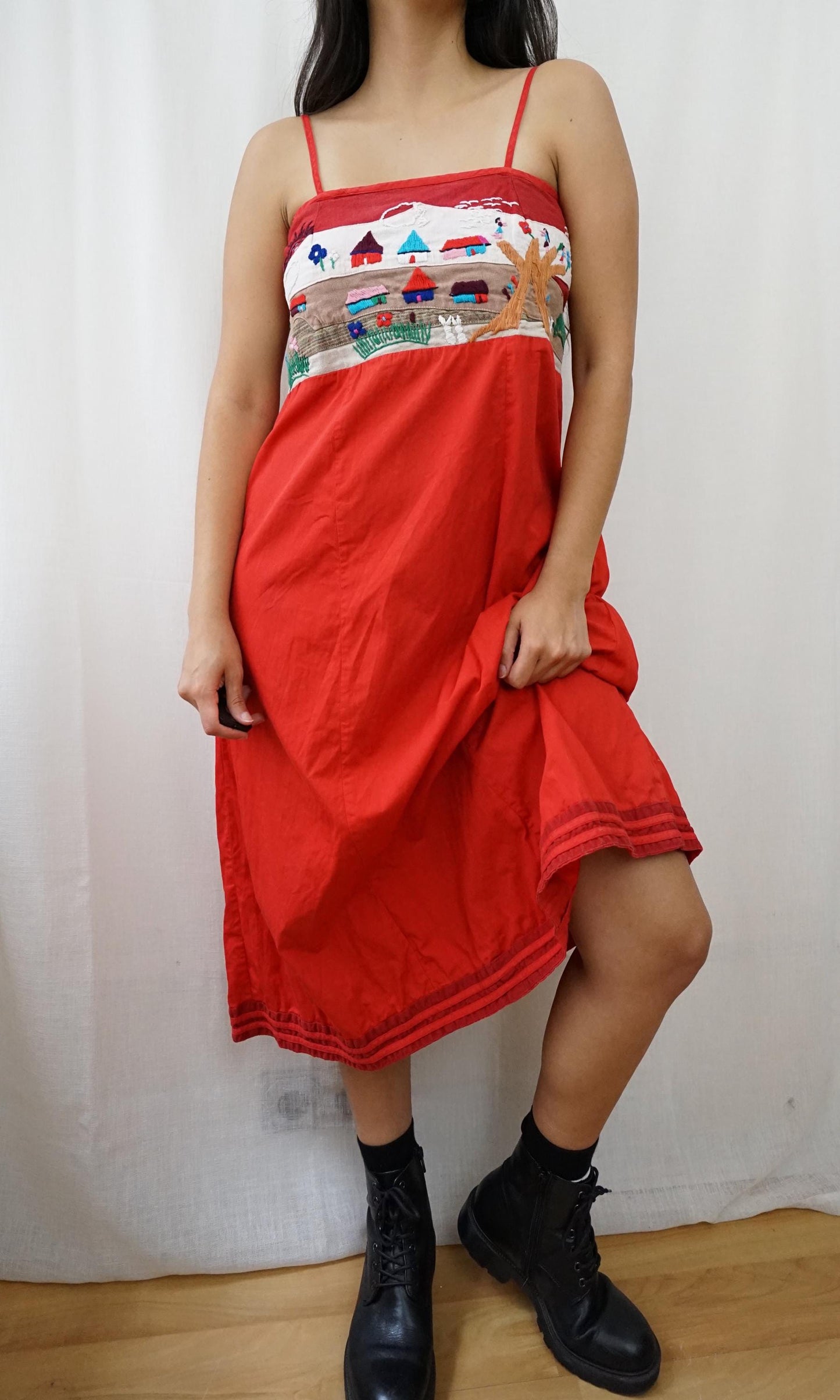Vintage 70s hand embroidered mexico dress Size M