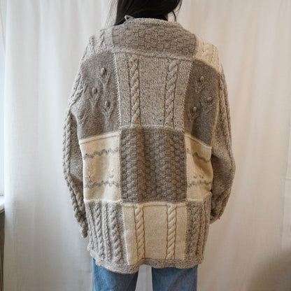 Vintage Cardigan size L-XL Giesswein