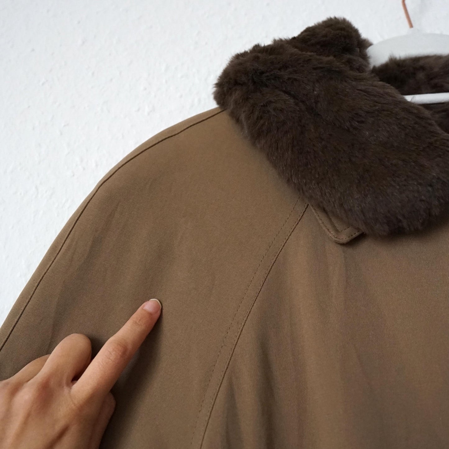 Vintage 70s Trench Coat Size M faux fur