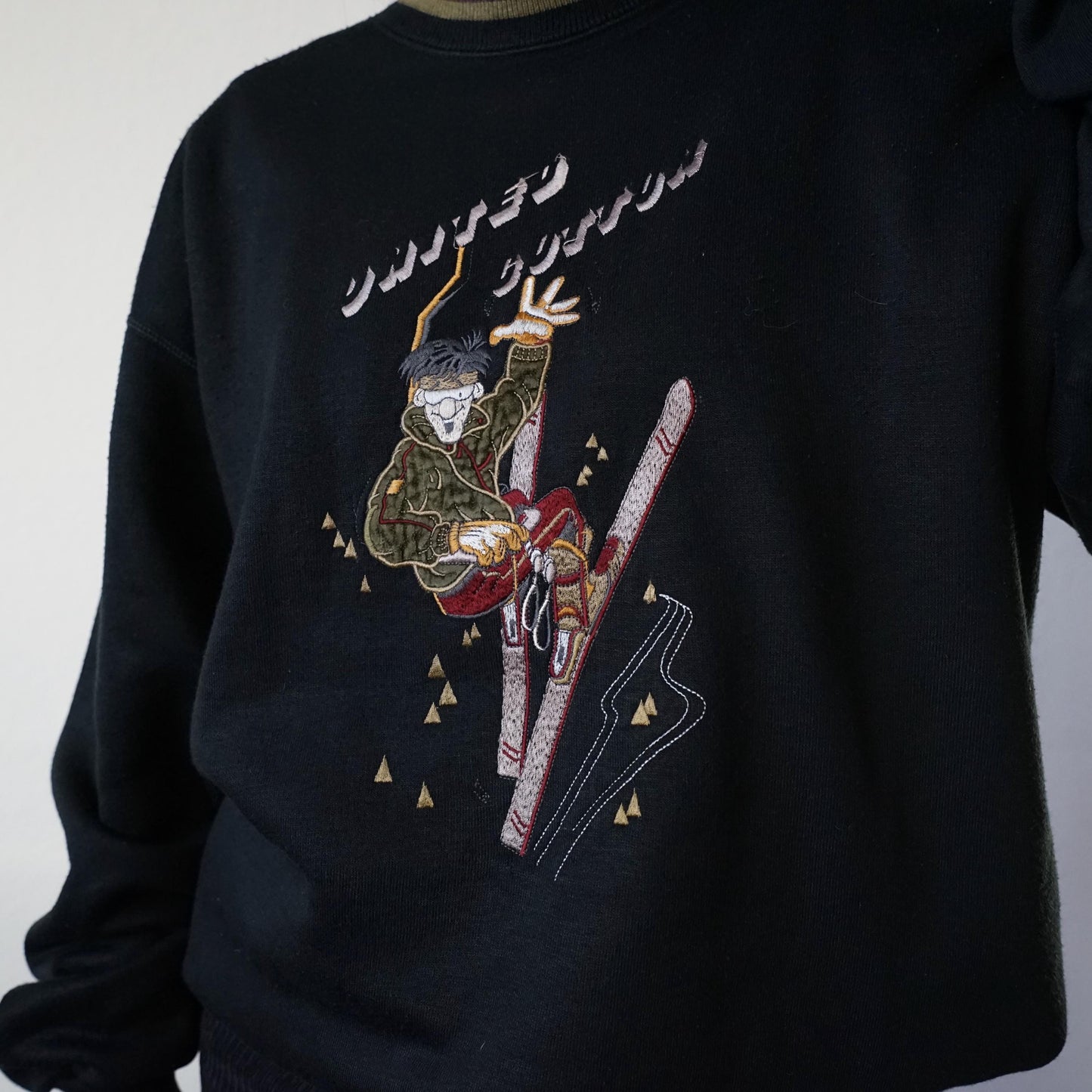 Vintage 90s Sweatshirt Size L embroidery