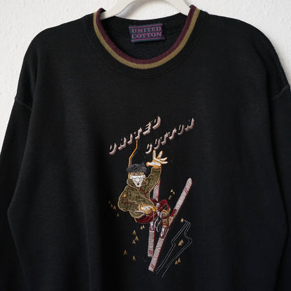 Vintage 90s Sweatshirt Size L embroidery