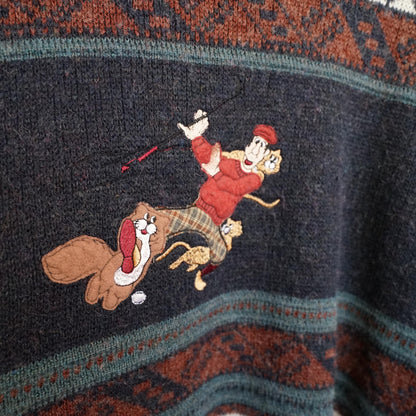 Vintage 90s Pullover Size L-XL embroidered