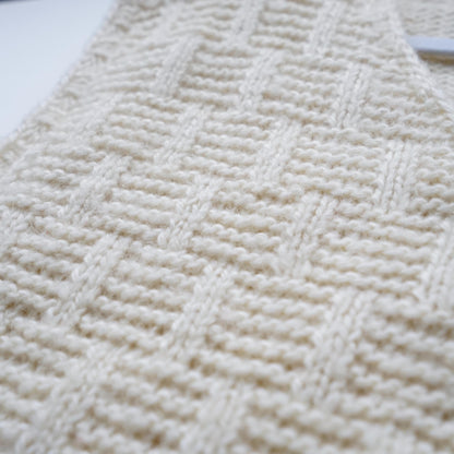 Vintage handmade knit Vest size L-XL