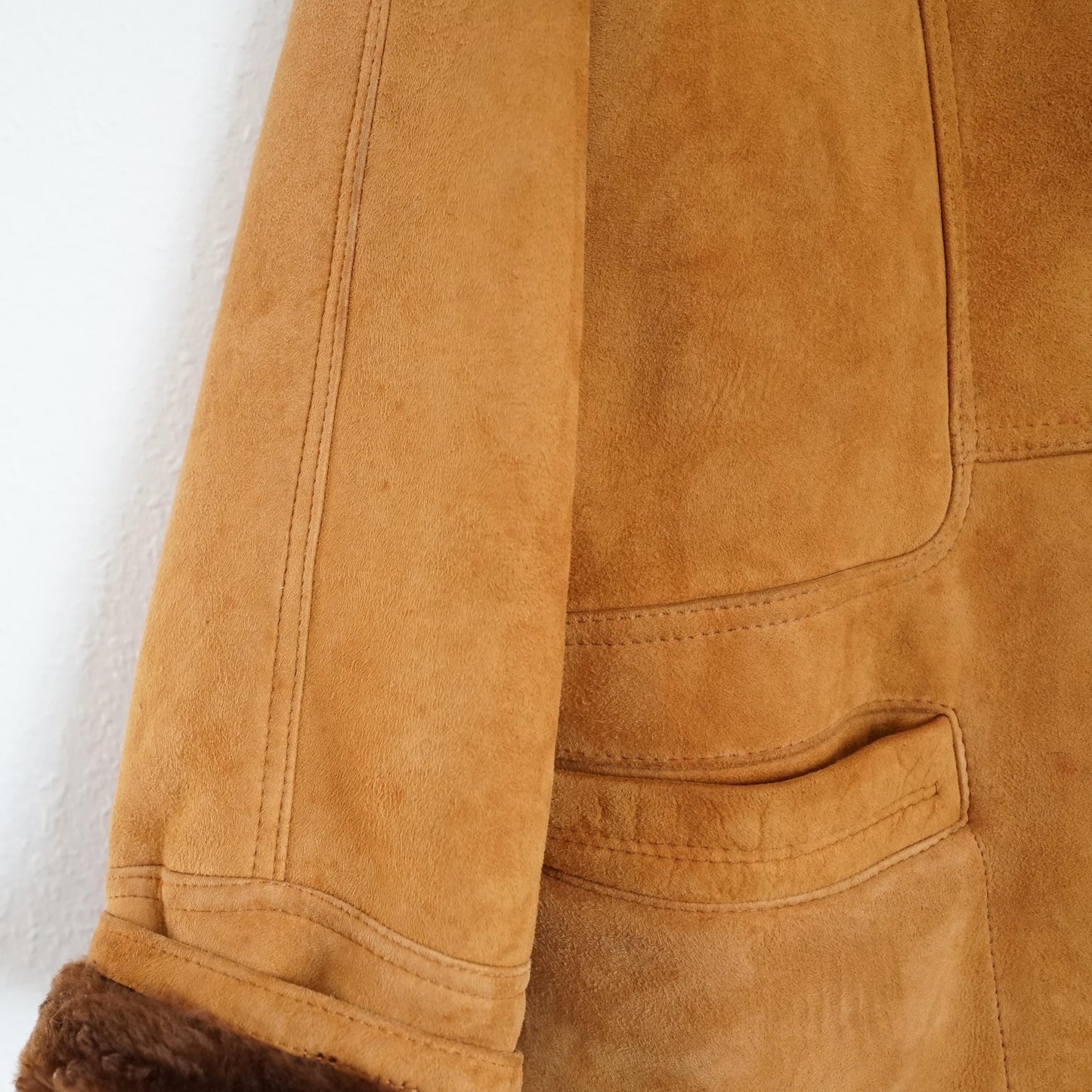 Vintage Shearling Coat Size L-XL