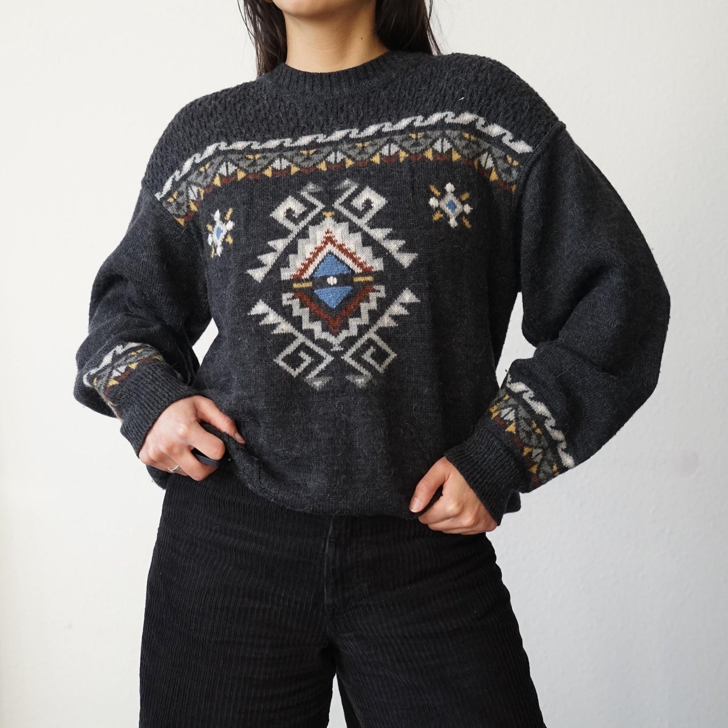 Vintage 90s Pullover Size M wool alcapa