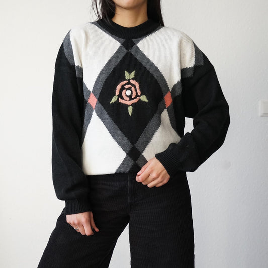 Vintage 90s Pullover Size M floral embroidery