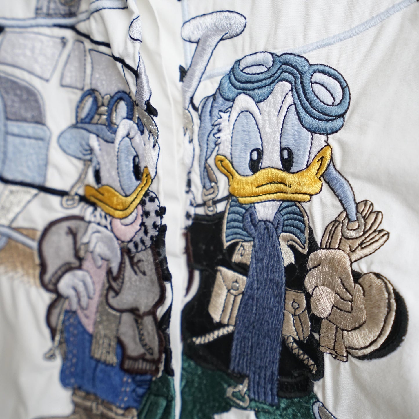 Vintage Disney Shirt size L Donald Duck Shirt embroidery