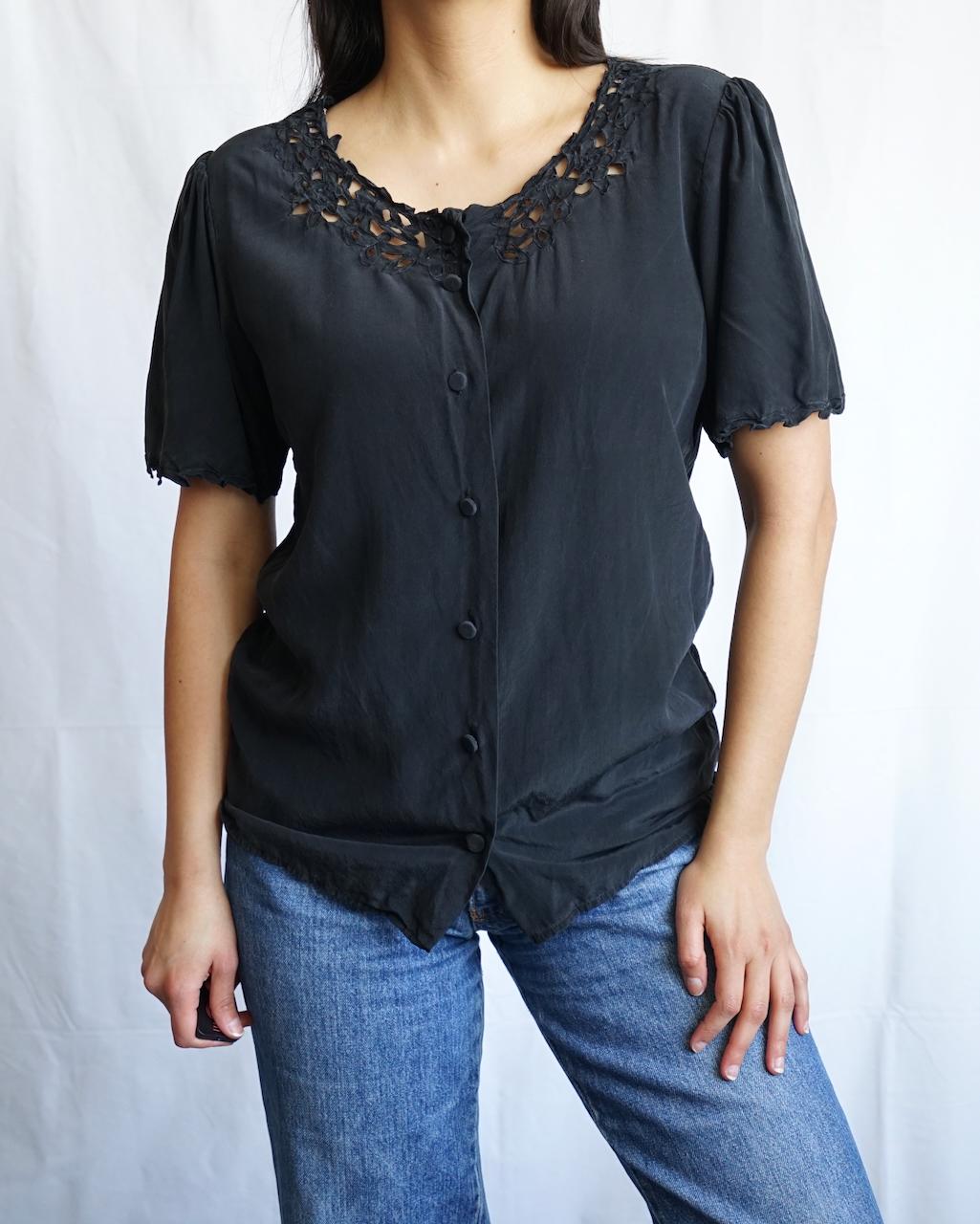 Vintage 80s silk Blouse size S embroidery