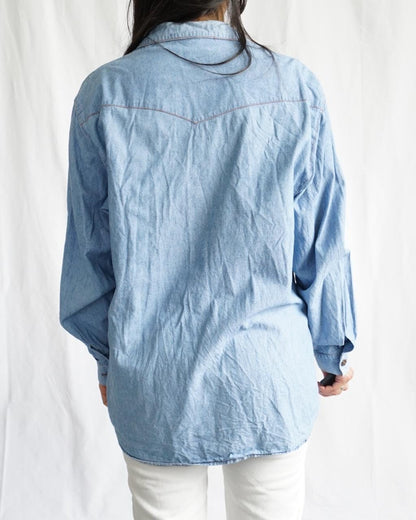 Vintage denim Shirt size M - embroidered