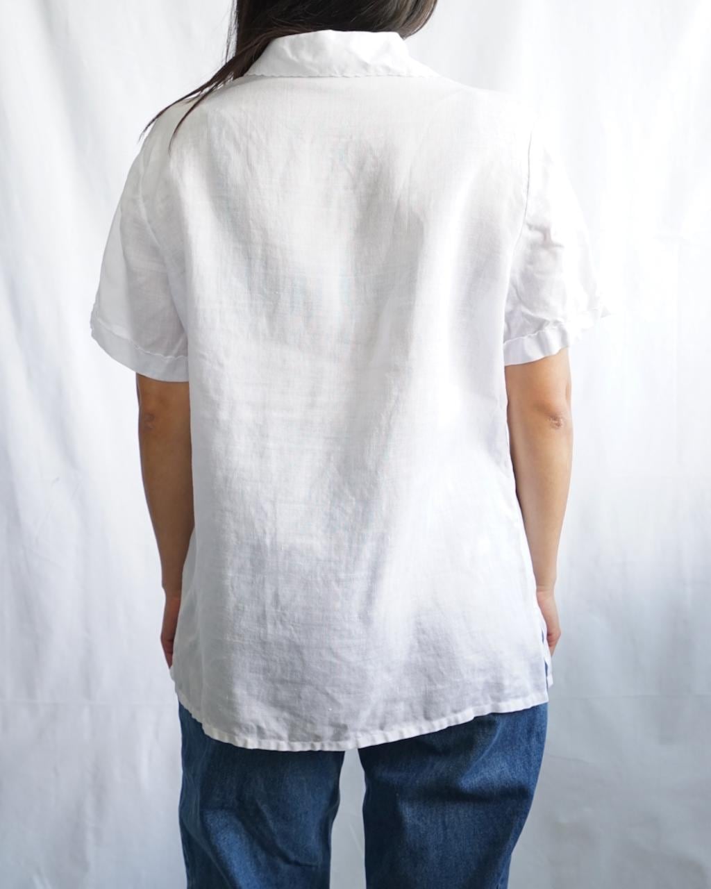 Vintage linen blouse size L hand embroidered