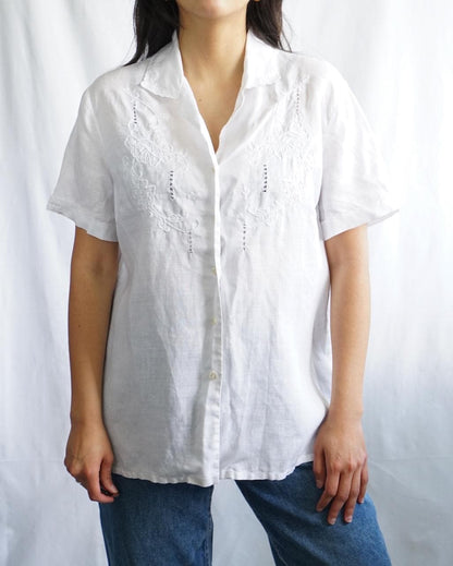 Vintage linen blouse size L hand embroidered