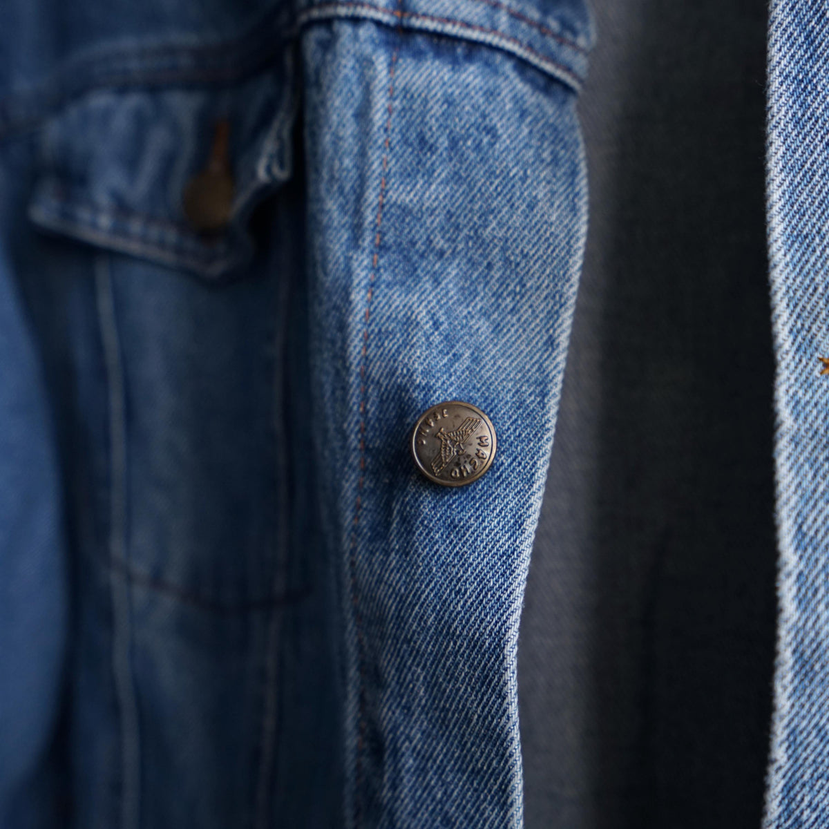 Vintage 90s Denim jacket Size L-XL