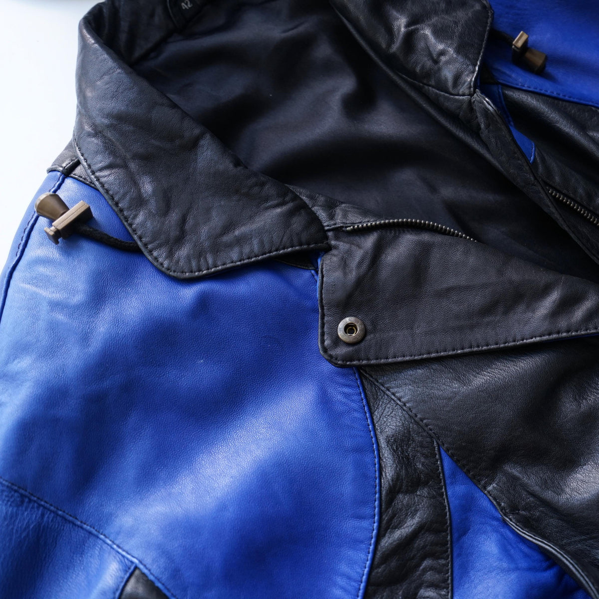 Vintage 80s leather jacket size M biker