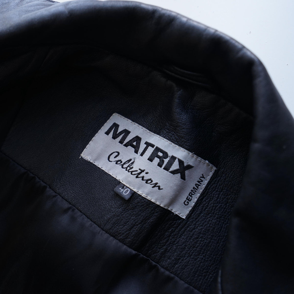 Vintage 90s leather jacket size S black