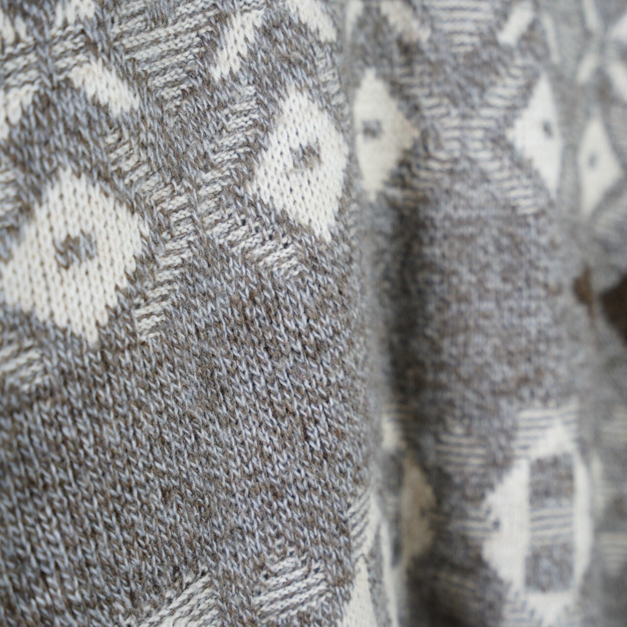 Vintage brown light grey Pullover Size M-L  wool knitwear unisex sweater jumper