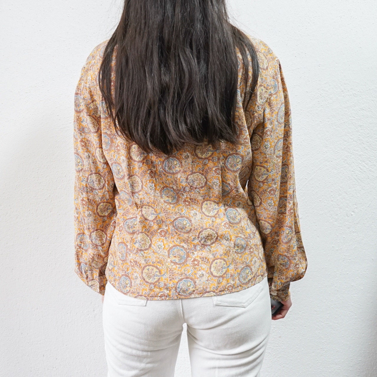 Vintage silk Blouse size M colourful paisley