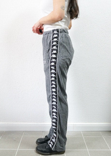 Vintage Kappa Sweatpants Size S grey black sport pants training pants joggings