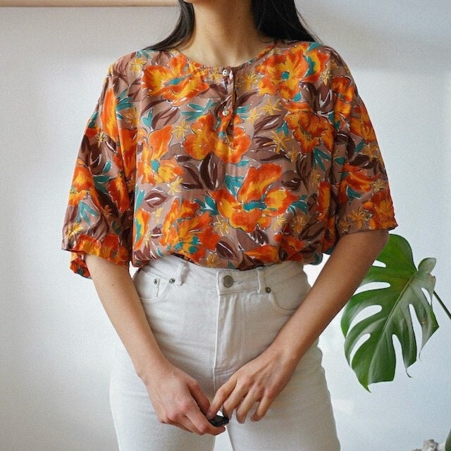 Vintage short sleeved blouse size XL