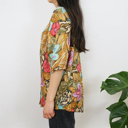 Vintage floral blouse size L-XL colorful blouse short sleeved summer blouse 90s top