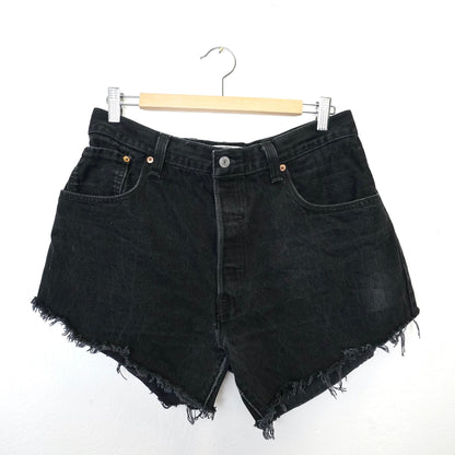 Vintage 501 Levi's denim Shorts Size L black