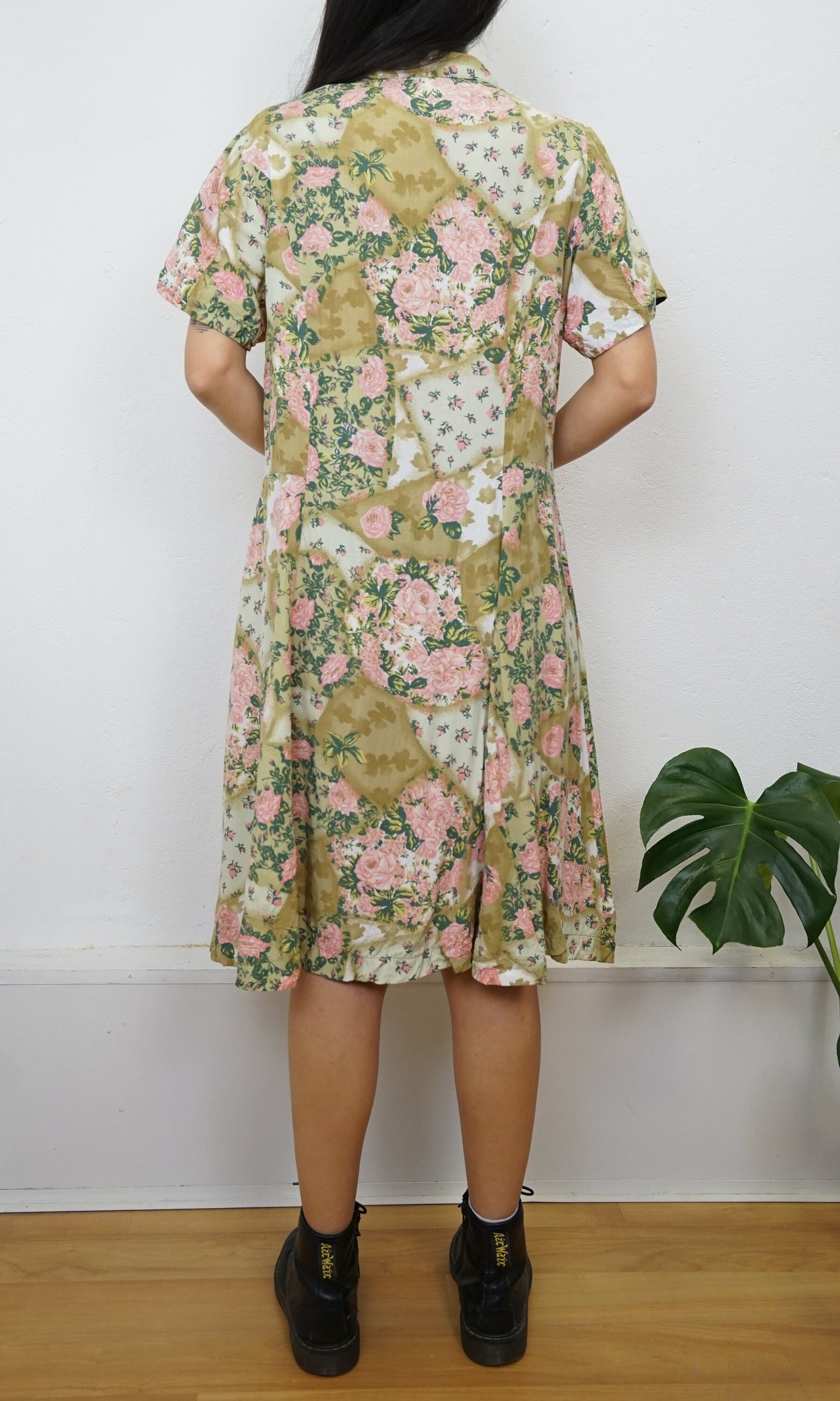 Vintage floral Dress size S green pink