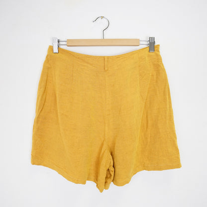 Vintage yellow Shorts Size M