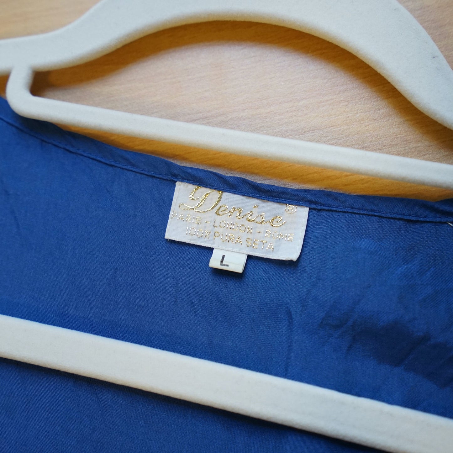 Vintage silk Blouse size L sleeveless