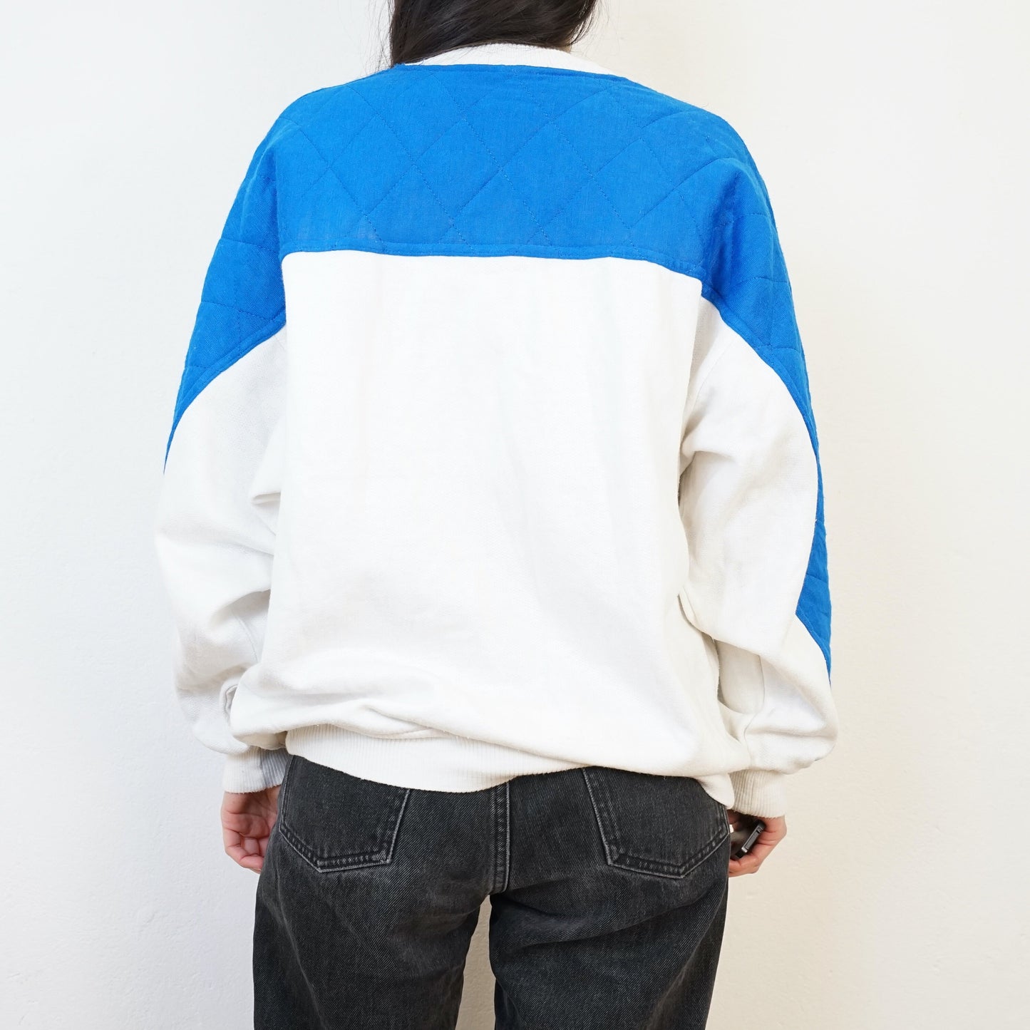 Vintage blue white Sweatshirt size M