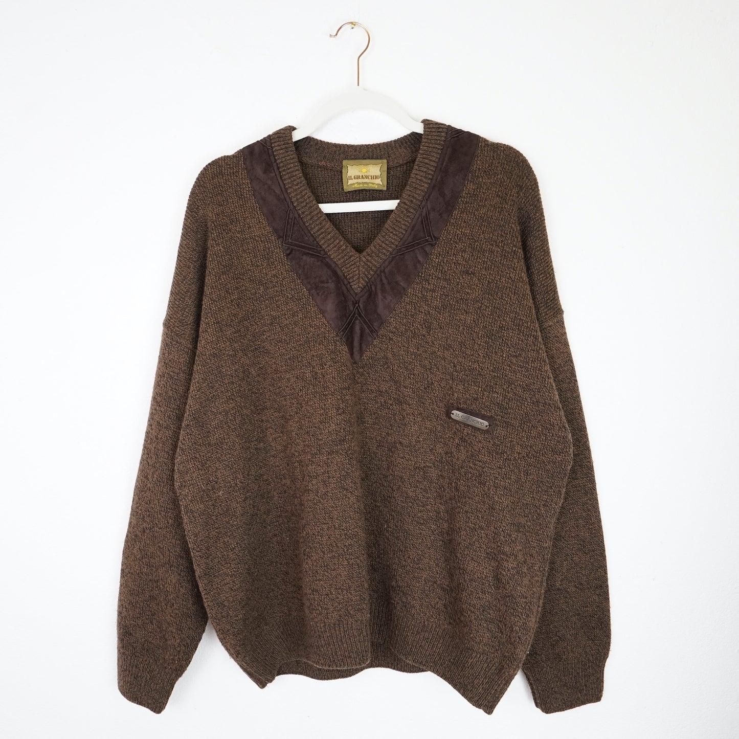 Vintage brown Pullover men Size L v neck