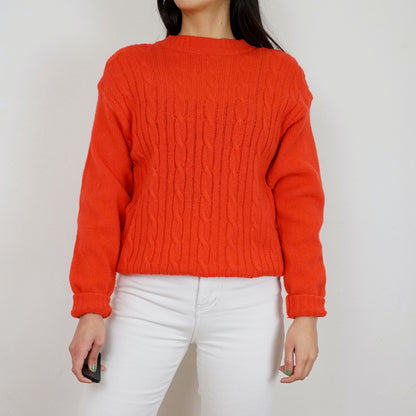 Vintage pure wool Pullover Size M cable knit